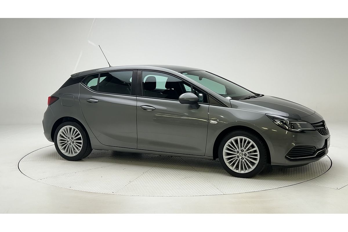 2017 Holden Astra R BK