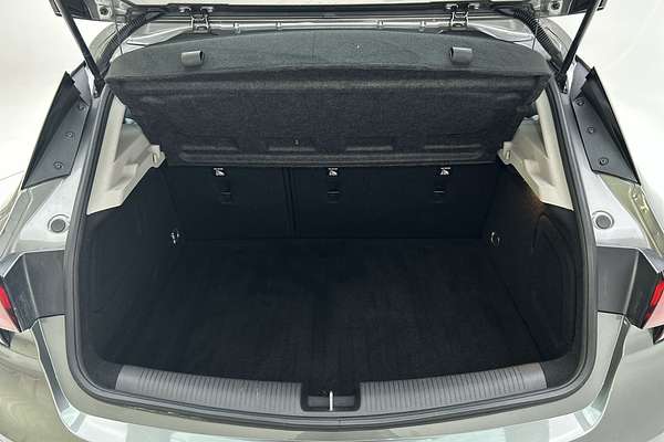 2017 Holden Astra R BK