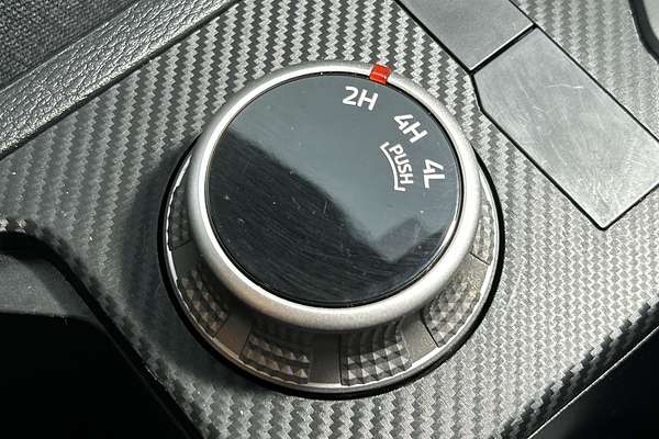 2024 Mitsubishi Triton GLX+ MV 4X4