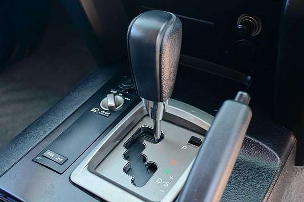 2008 Toyota Landcruiser GXL UZJ200R