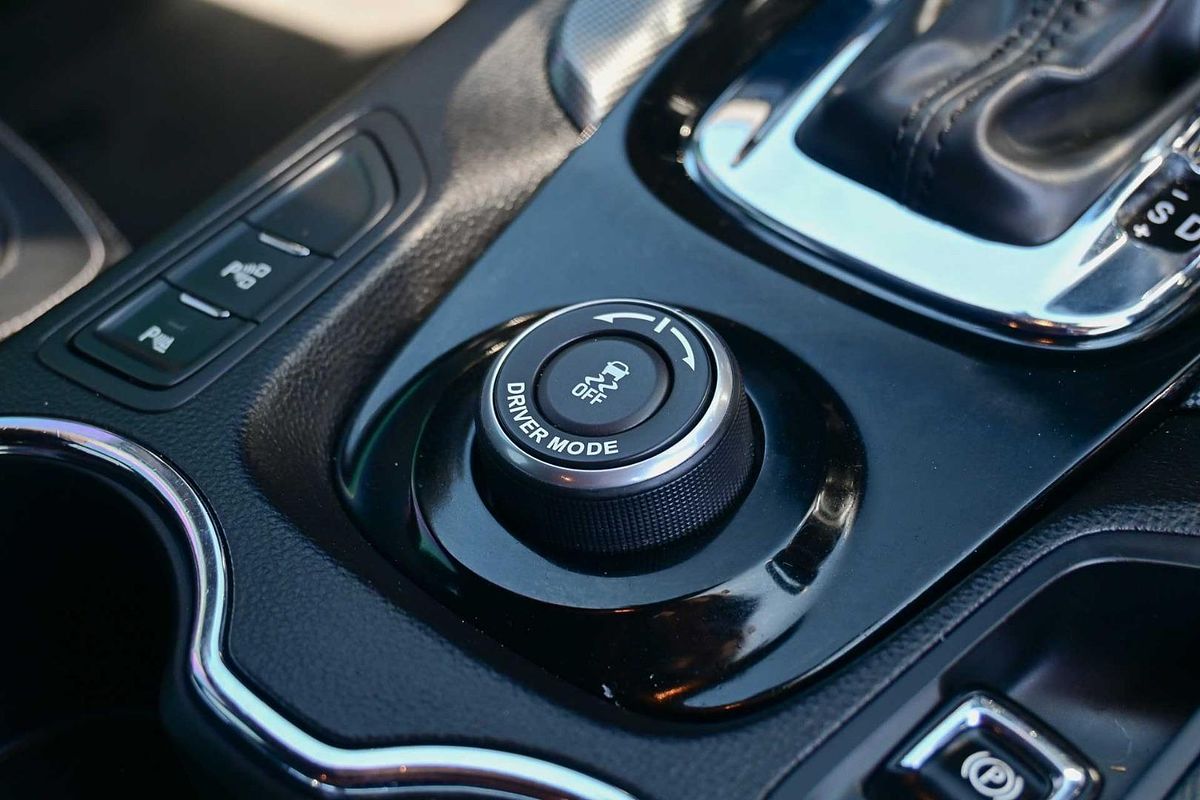 2013 Holden Special Vehicles Clubsport R8 Tourer E Series 3