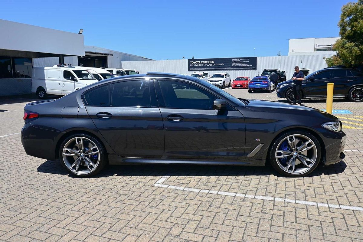 2022 BMW 5 Series M550i xDrive G30 LCI