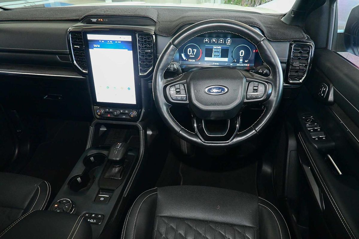 2023 Ford Everest Platinum 3.0L