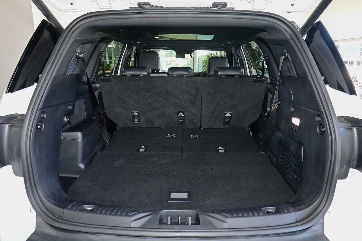 2023 Ford Everest Platinum 3.0L