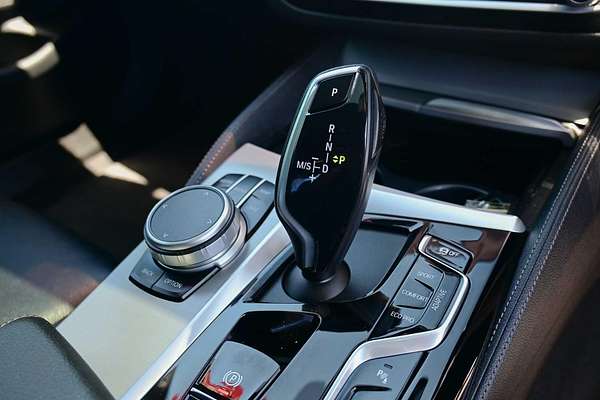 2022 BMW 5 Series M550i xDrive G30 LCI