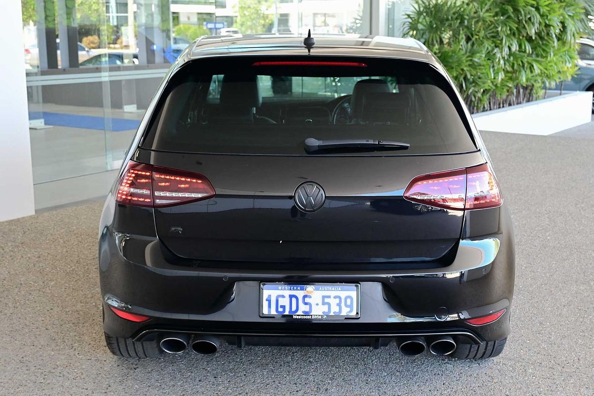 2016 Volkswagen Golf R 7