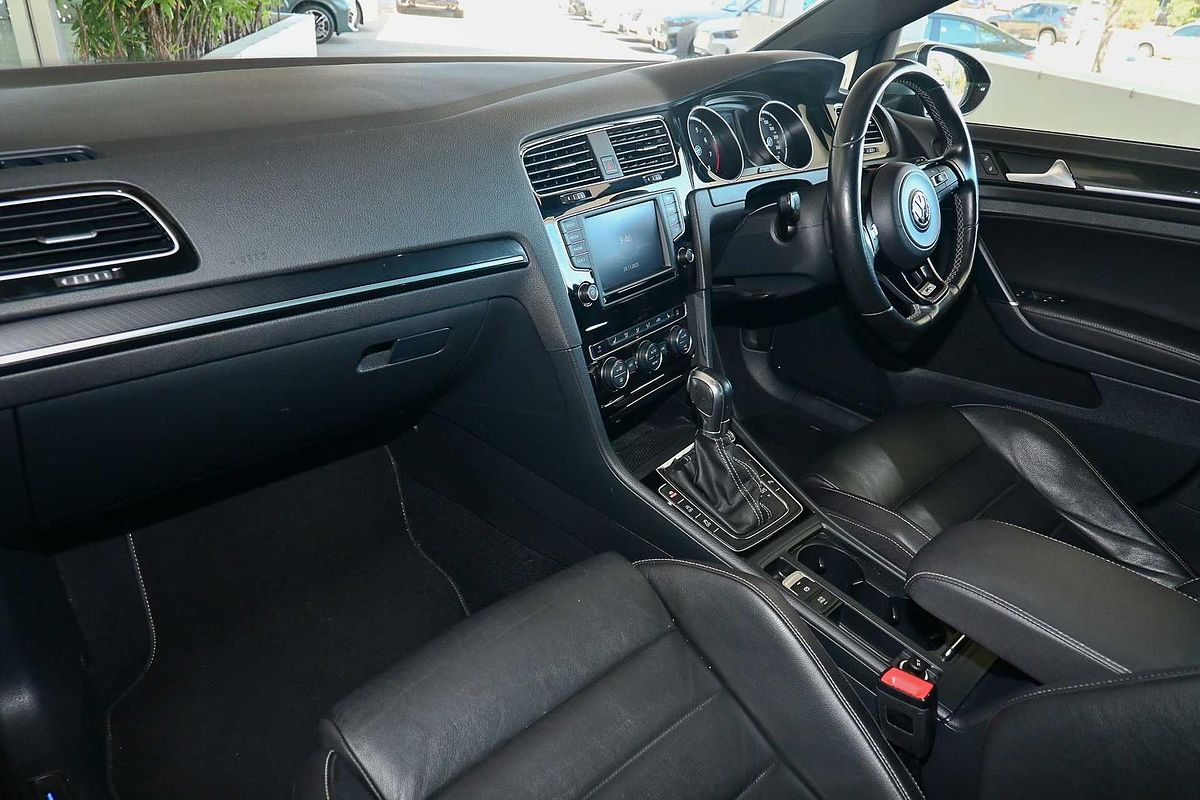 2016 Volkswagen Golf R 7