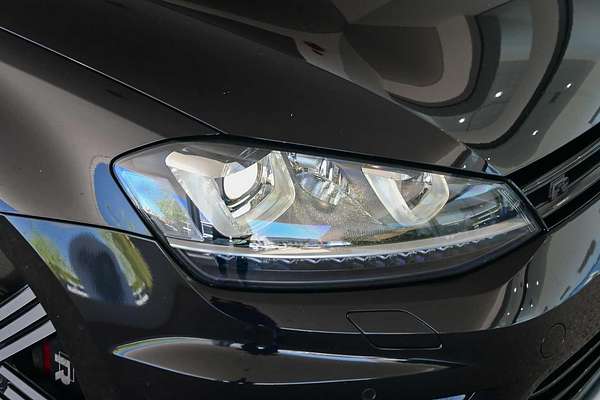 2016 Volkswagen Golf R 7