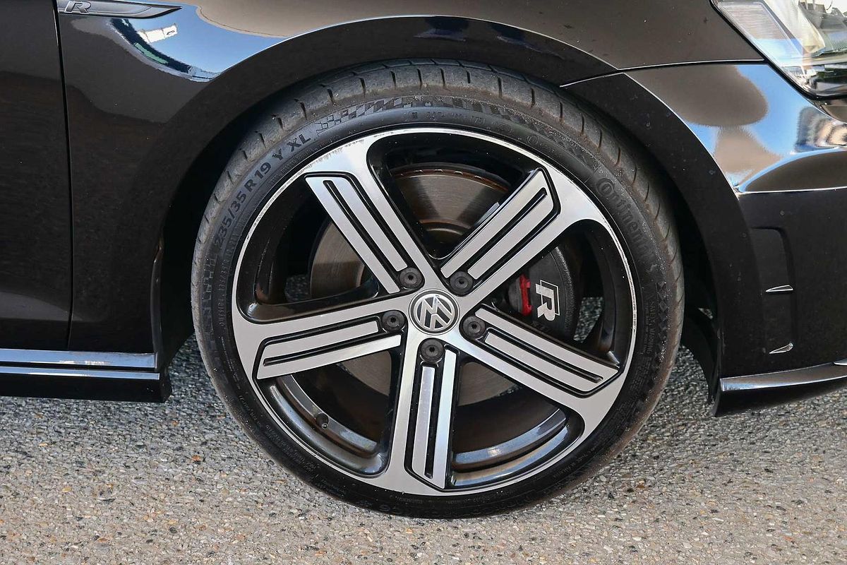 2016 Volkswagen Golf R 7