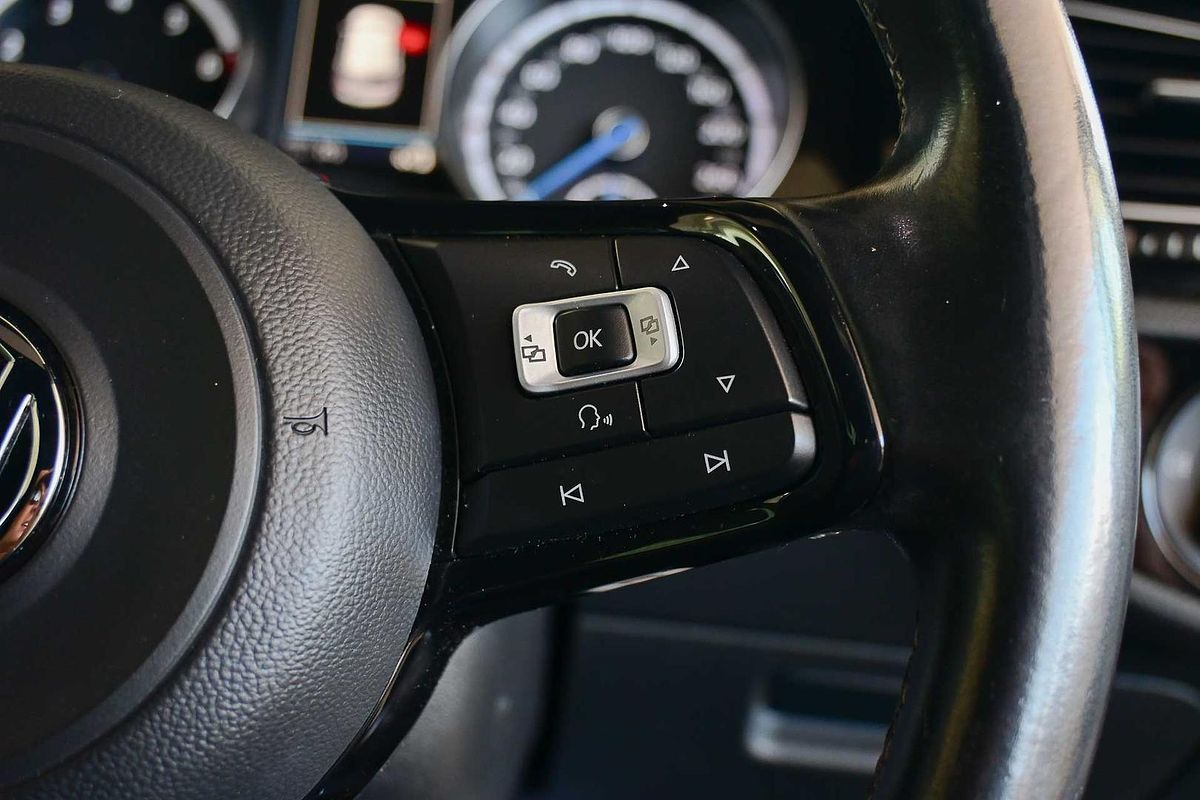 2016 Volkswagen Golf R 7