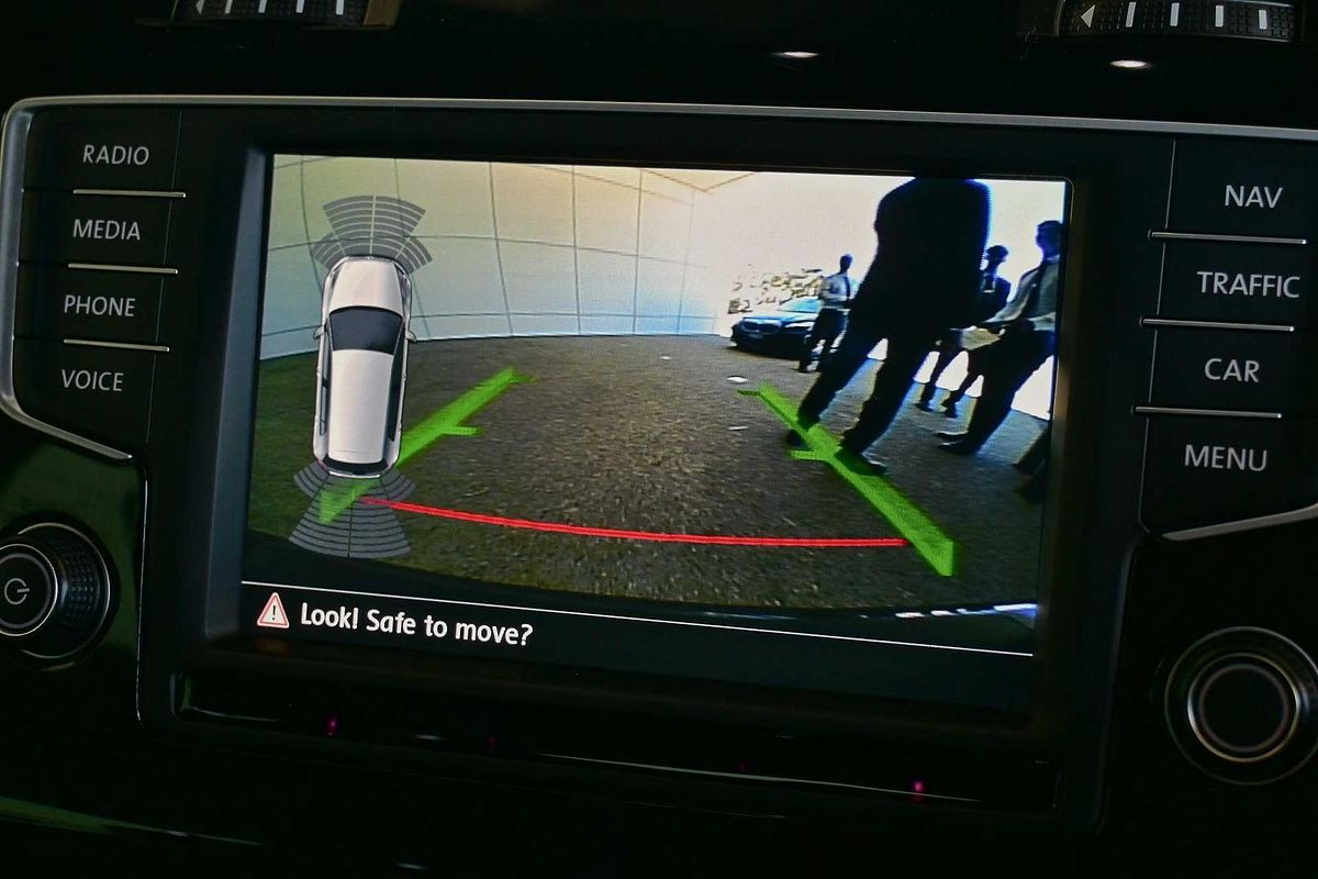 2016 Volkswagen Golf R 7