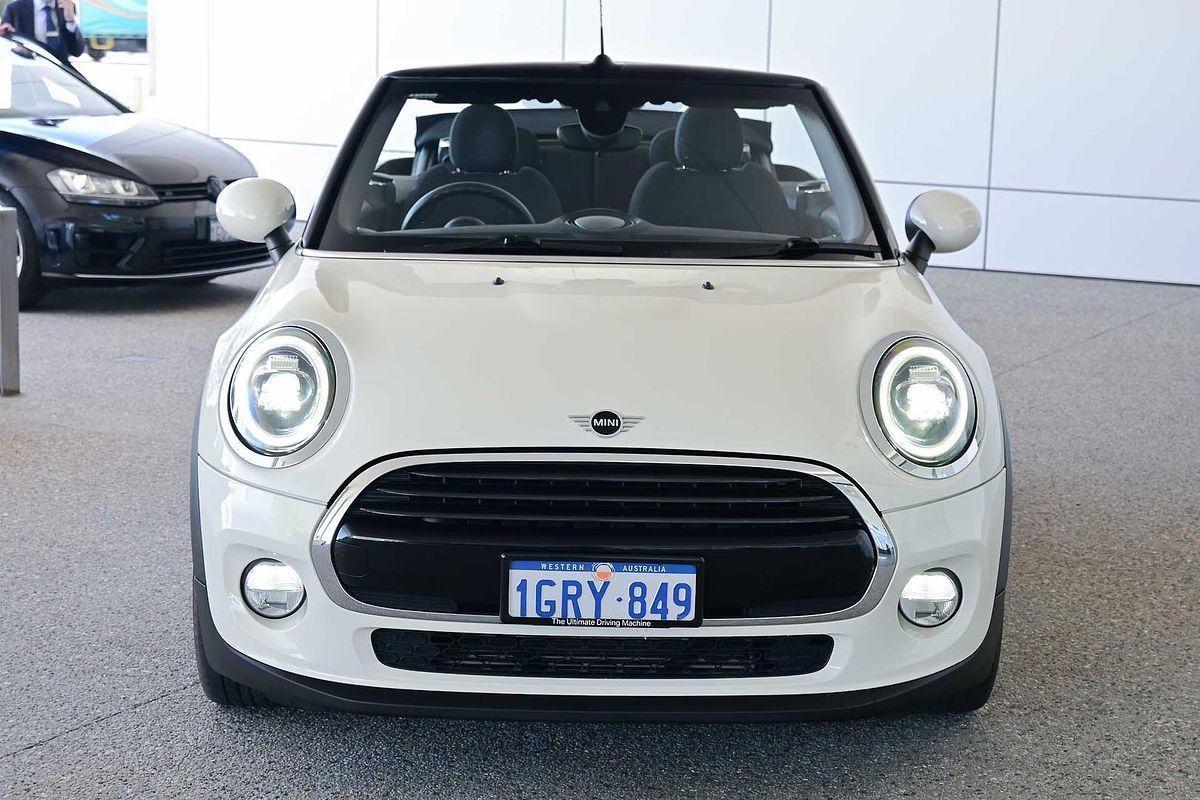 2018 MINI Convertible Cooper F57