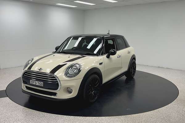 2015 MINI Hatch Cooper F55