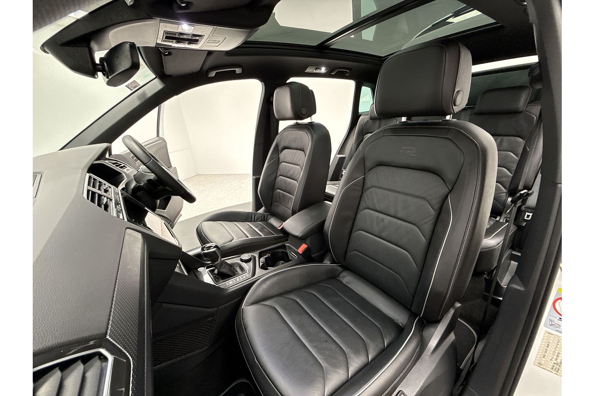 2021 Volkswagen Tiguan 162TSI R-Line 5N