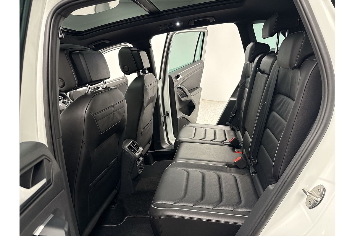 2021 Volkswagen Tiguan 162TSI R-Line 5N