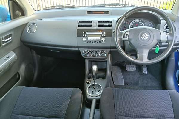2006 Suzuki Swift S RS415