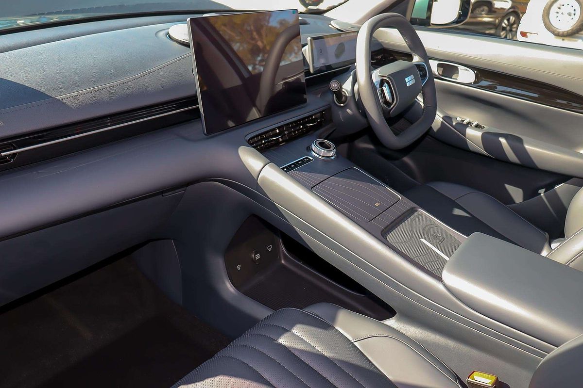 2025 Geely EX5 Inspire E245