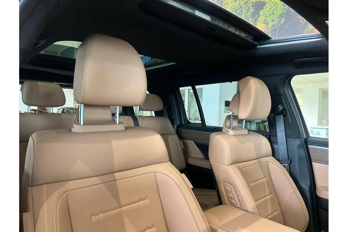 2025 Hyundai Santa Fe Hybrid Calligraphy MX5.V2