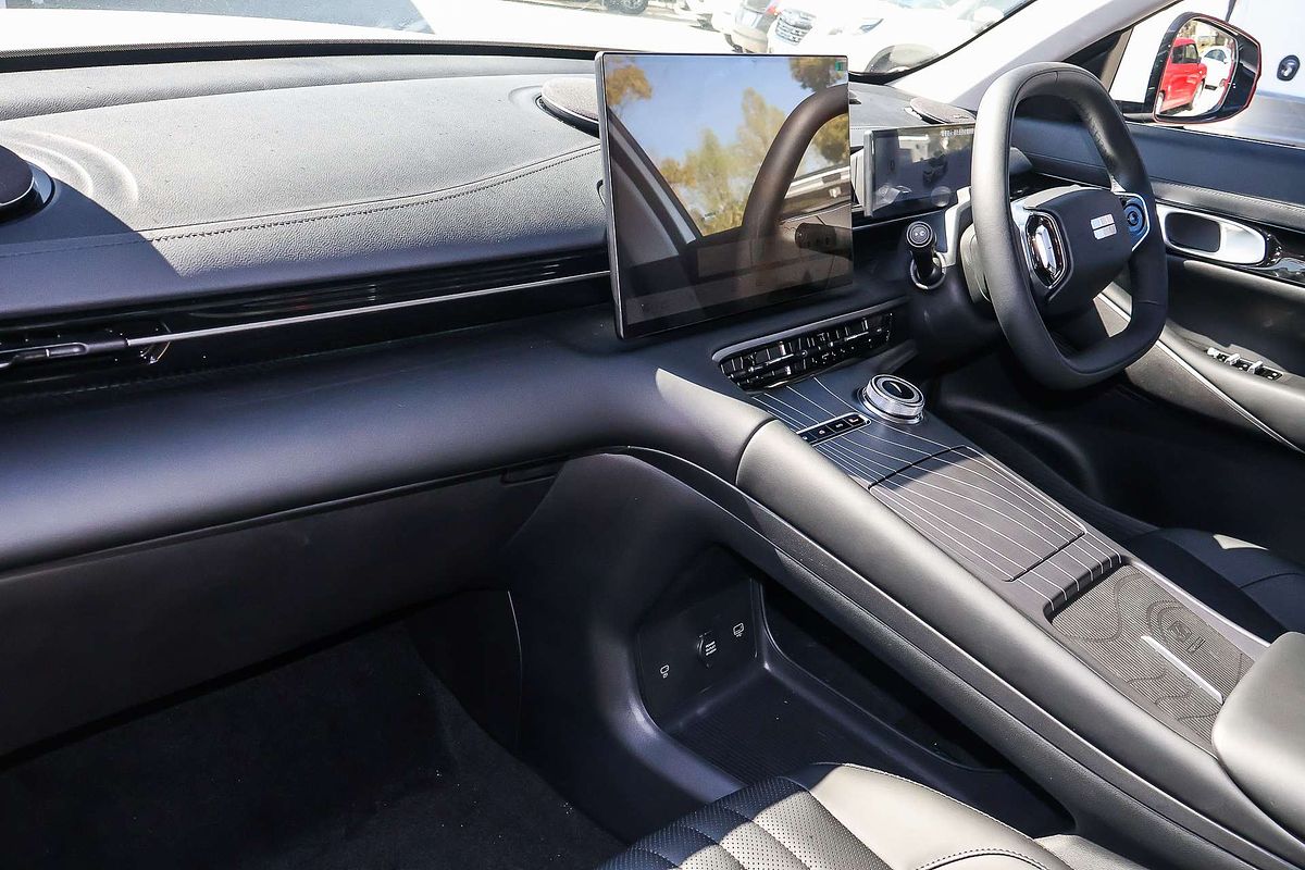 2025 Geely Starray EM-i Inspire P145