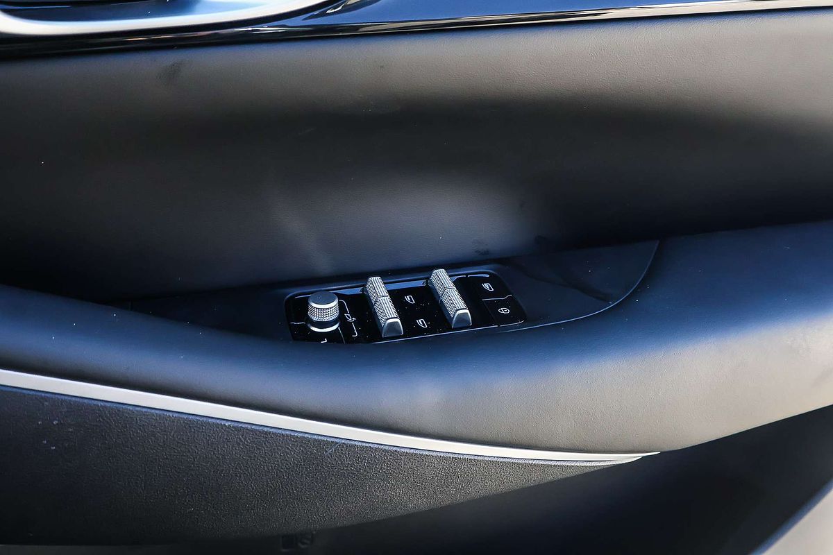 2025 Geely Starray EM-i Inspire P145