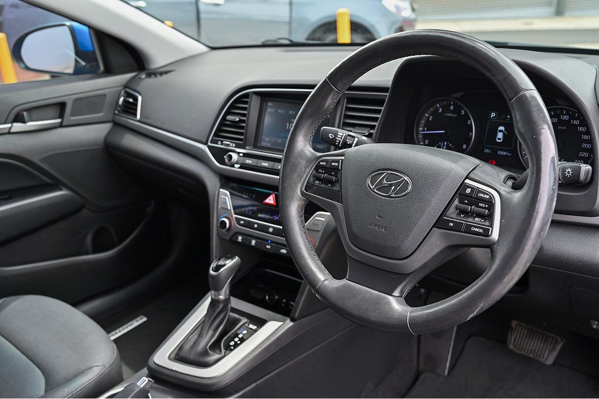 2017 Hyundai Elantra Elite AD