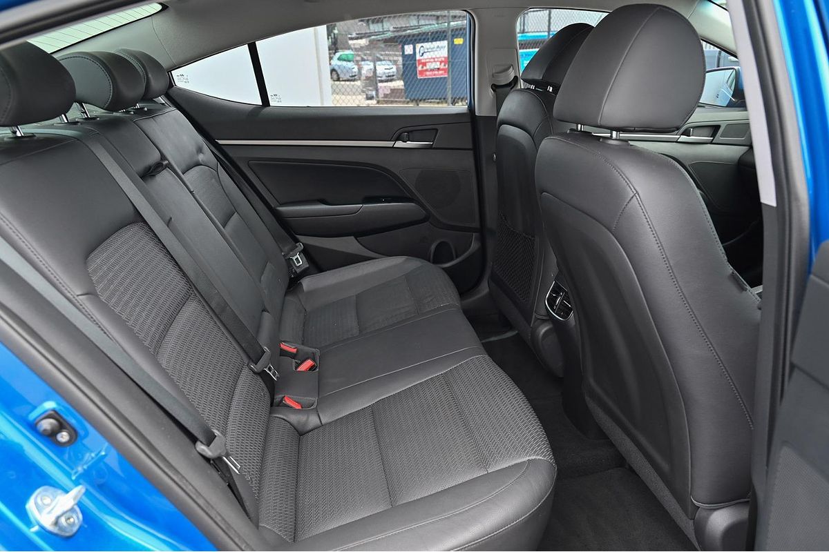 2017 Hyundai Elantra Elite AD