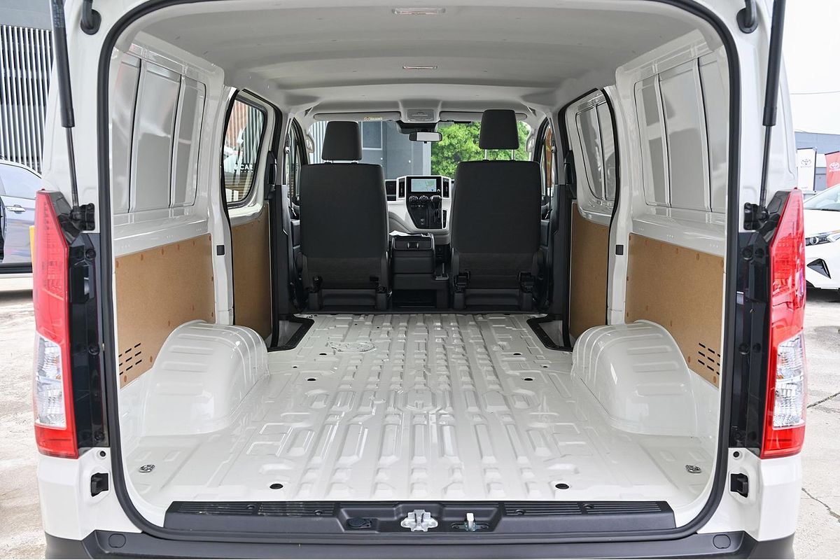 2025 Toyota Hiace GDH300R LWB