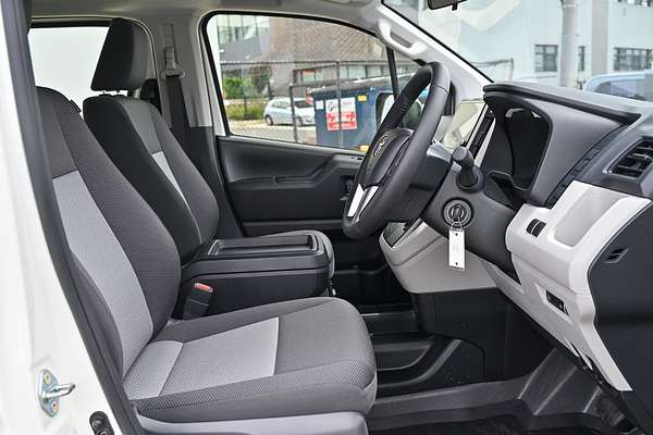 2025 Toyota Hiace GDH300R LWB