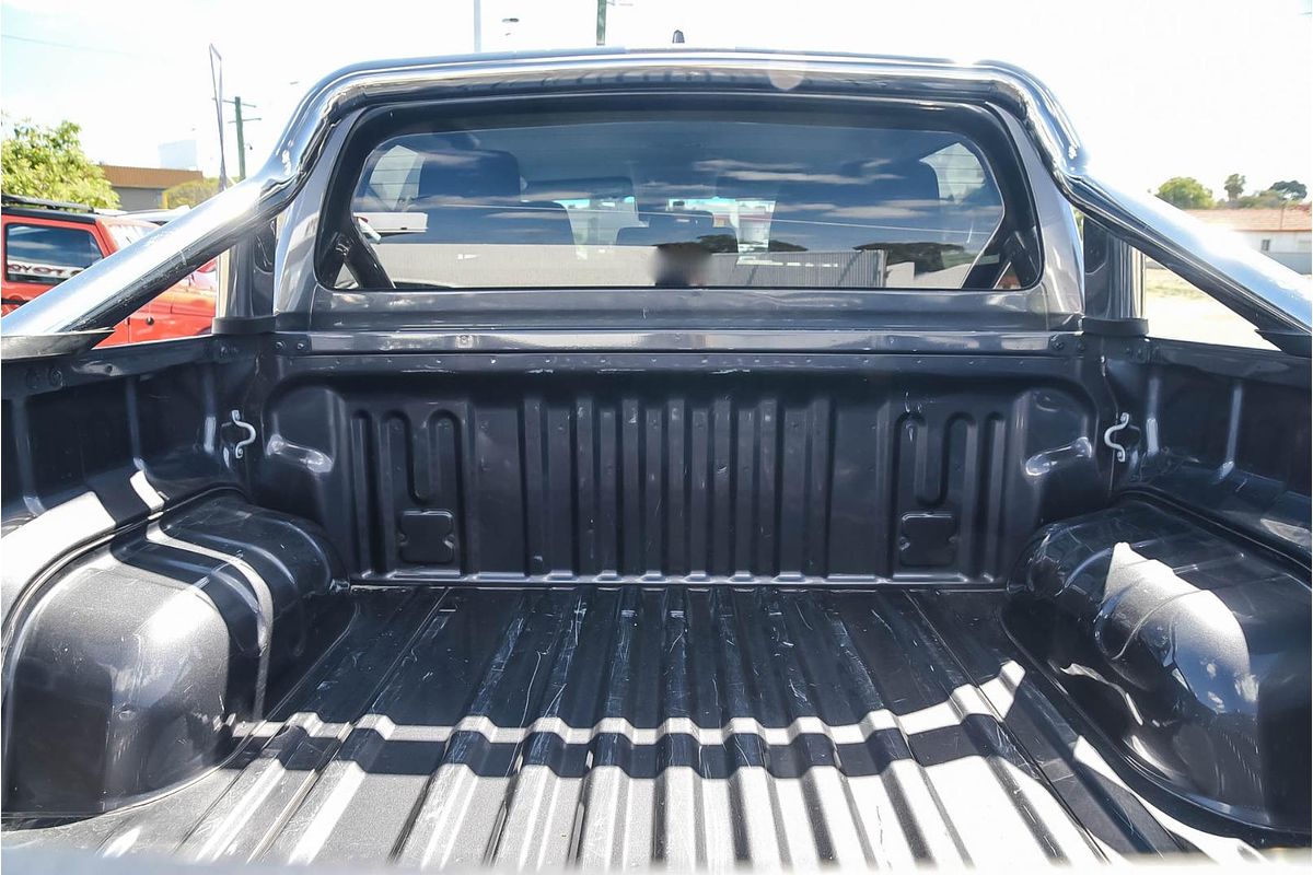 2022 Toyota Hilux SR5 GUN126R 4X4