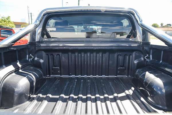 2022 Toyota Hilux SR5 GUN126R 4X4