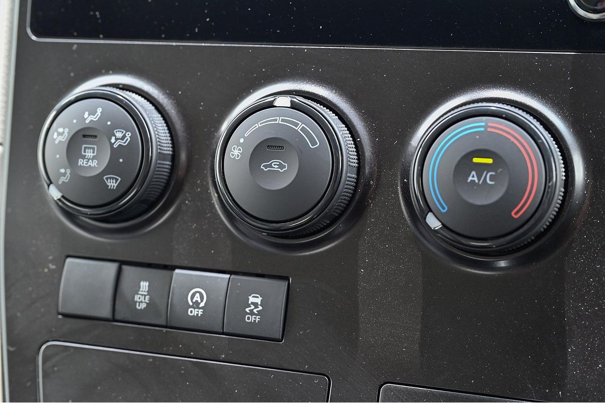 2025 Toyota Hiace GDH300R LWB