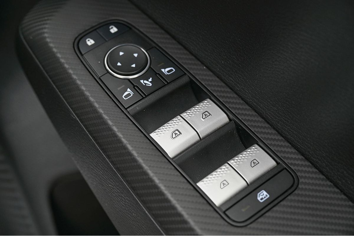 2023 Mitsubishi Outlander PHEV EXCEED 5+2 SEAT (AWD) ZM MY23