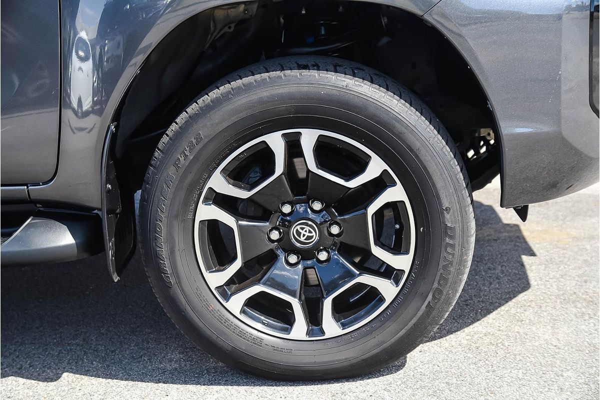 2022 Toyota Hilux SR5 GUN126R 4X4