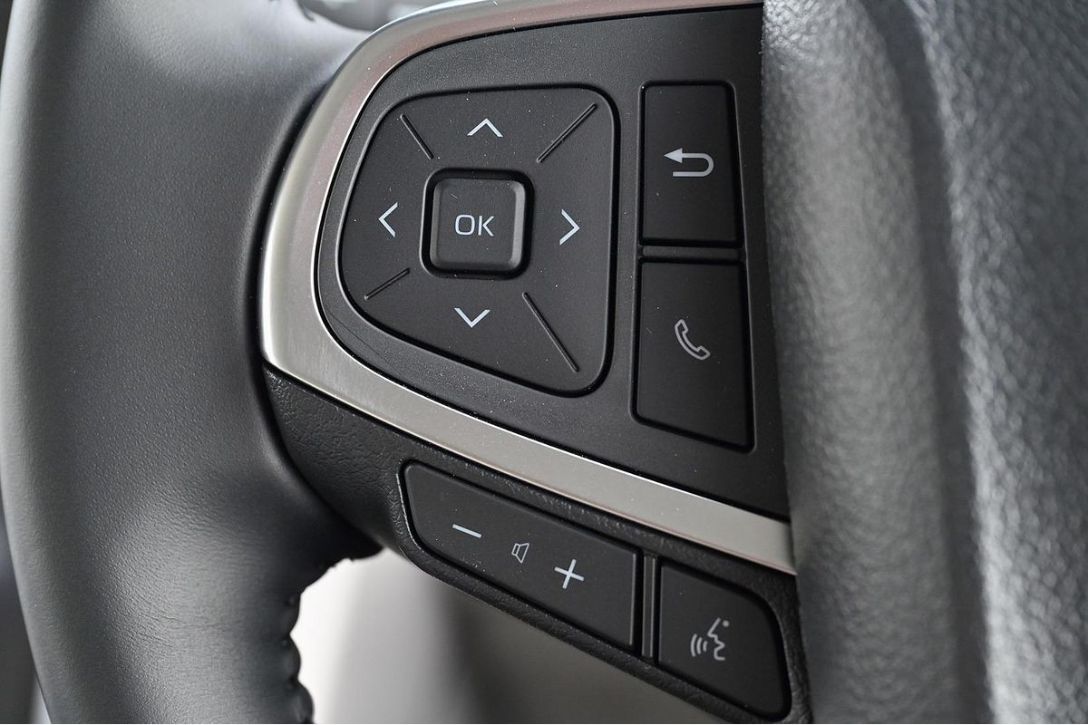 2025 Toyota Hiace GDH300R LWB