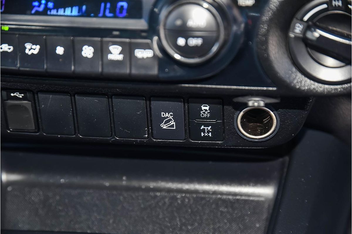 2022 Toyota Hilux SR5 GUN126R 4X4