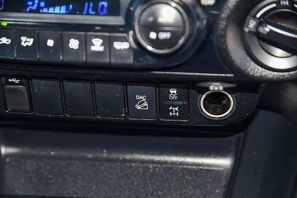 2022 Toyota Hilux SR5 GUN126R 4X4