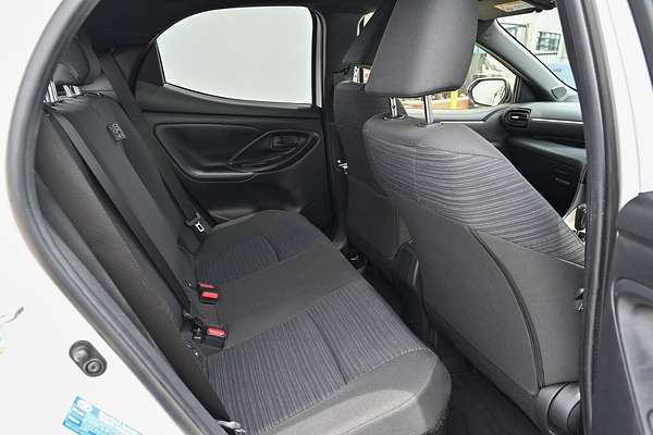 2021 Toyota Yaris SX Hybrid MXPH10R