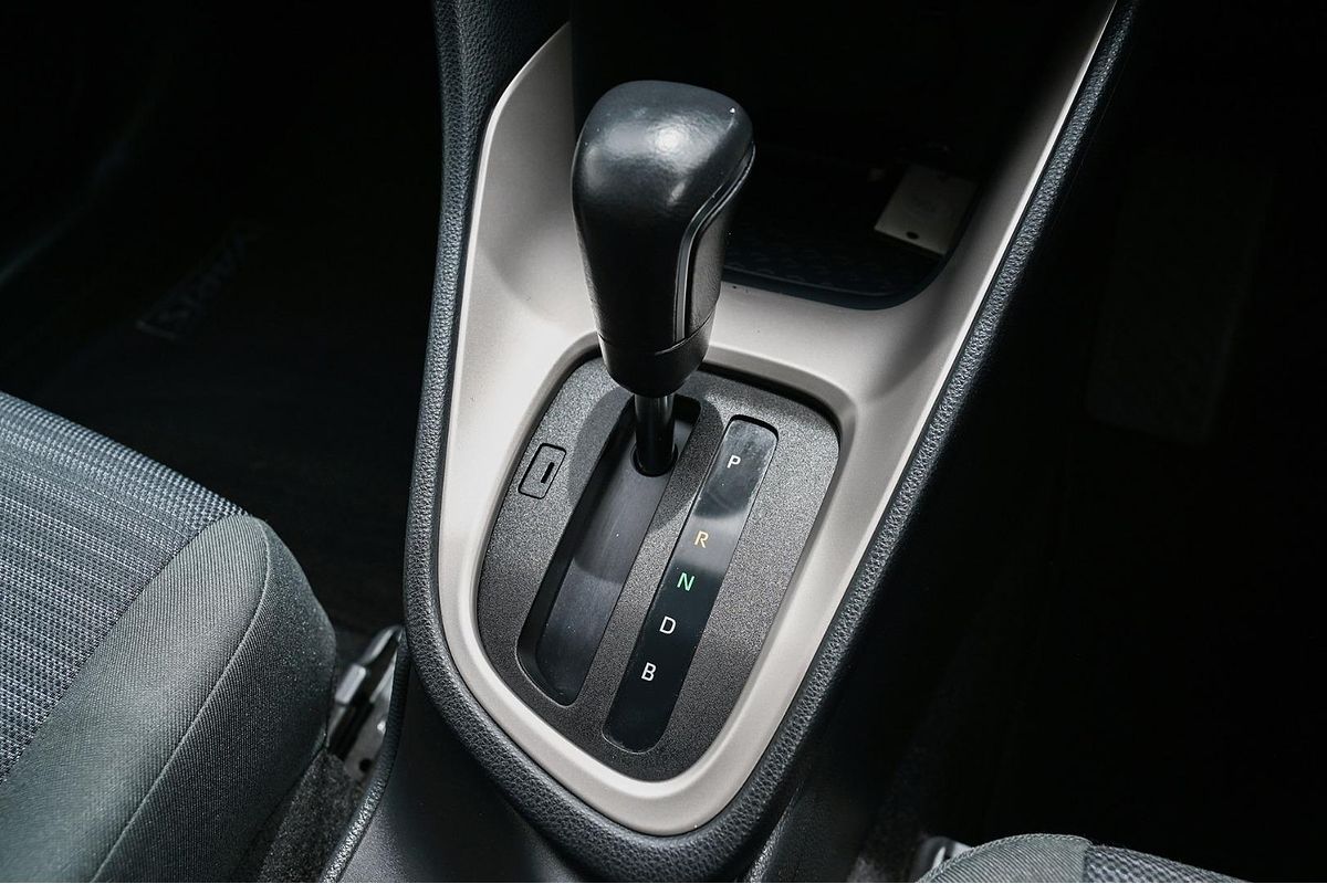 2021 Toyota Yaris SX Hybrid MXPH10R