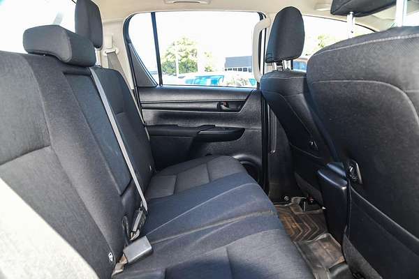 2019 Toyota Hilux SR GUN126R 4X4