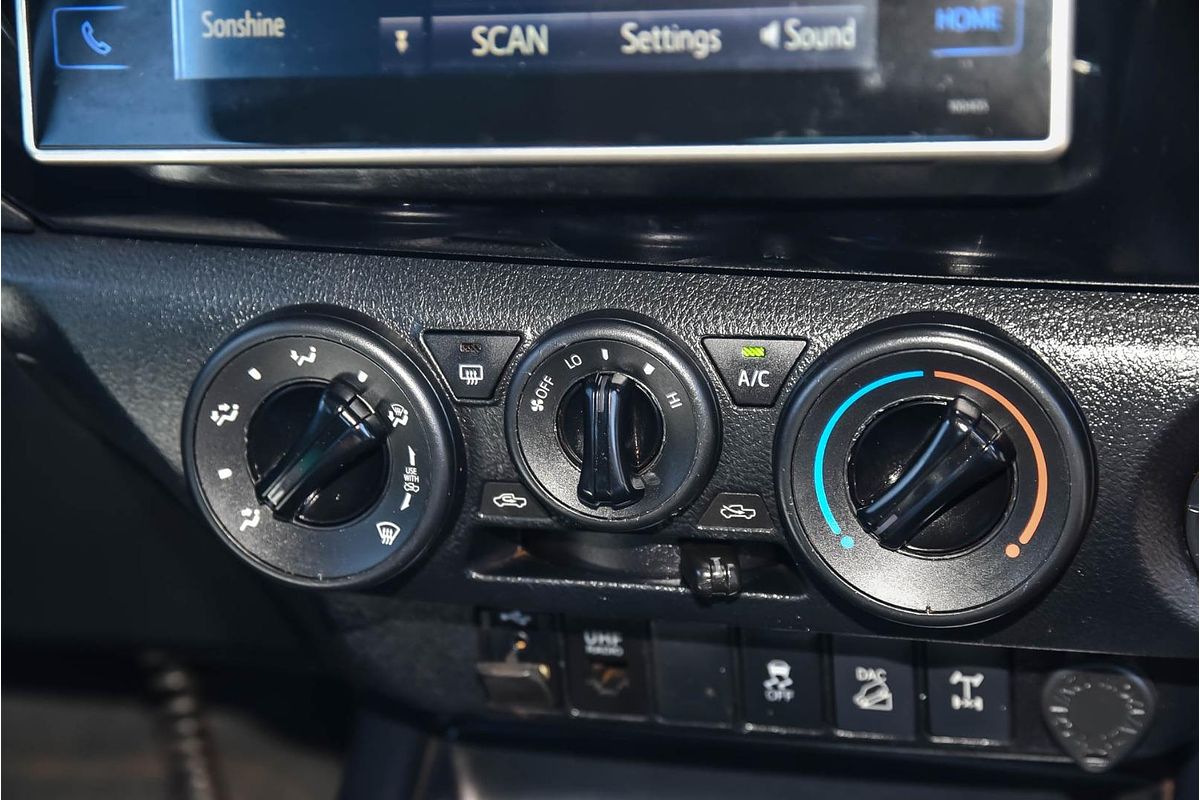 2019 Toyota Hilux SR GUN126R 4X4