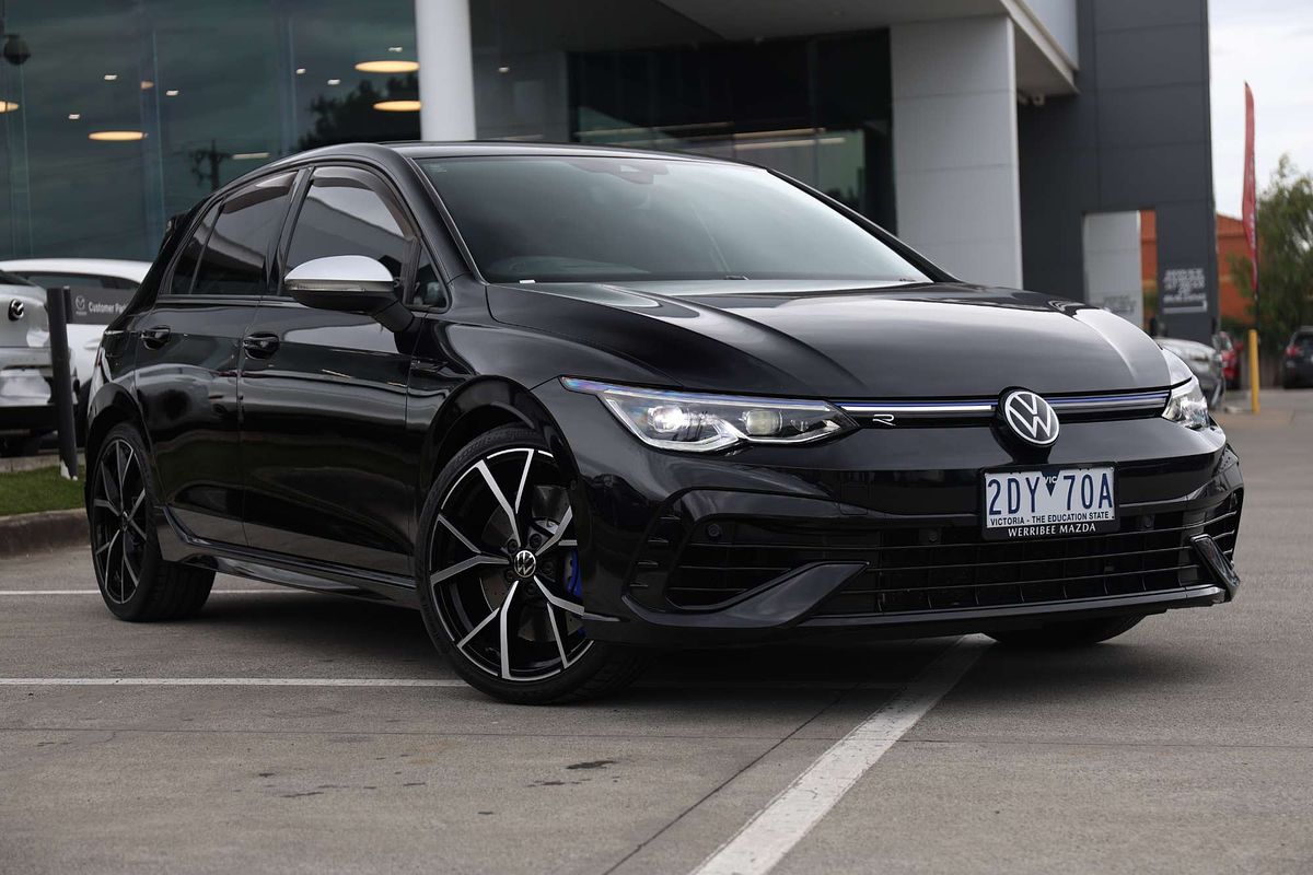 2023 Volkswagen Golf R 8