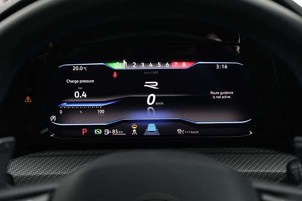 2023 Volkswagen Golf R 8