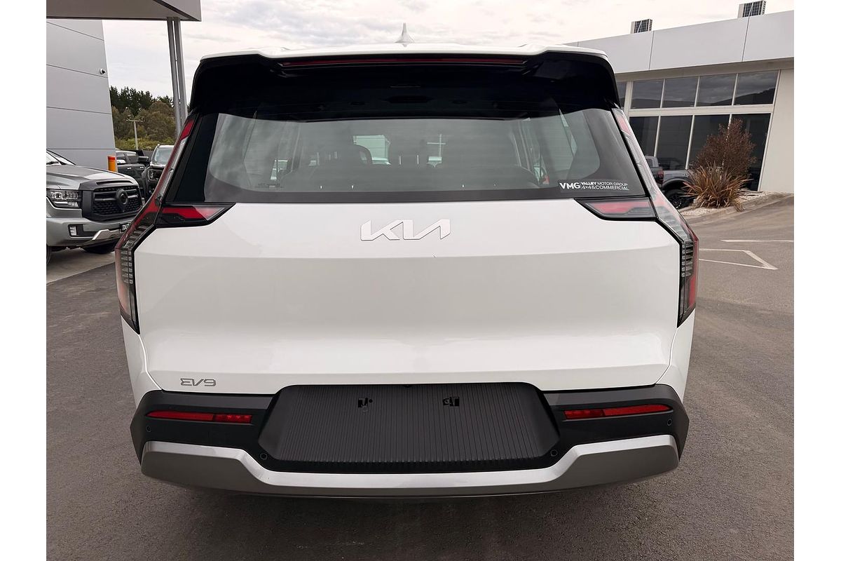 2025 Kia EV9 Air MV