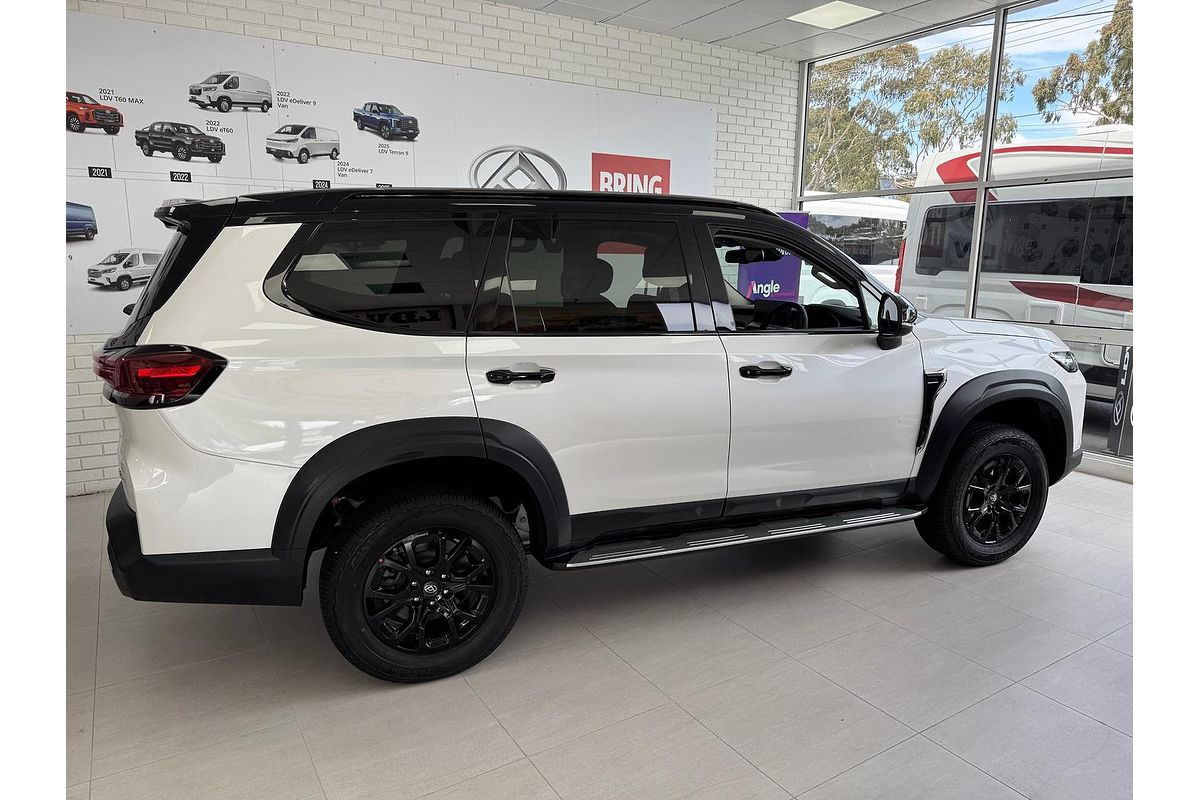 2025 LDV D90 Executive SV9A