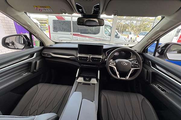 2025 LDV D90 Executive SV9A