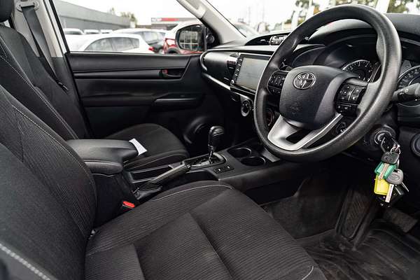 2022 Toyota Hilux SR GUN126R 4X4