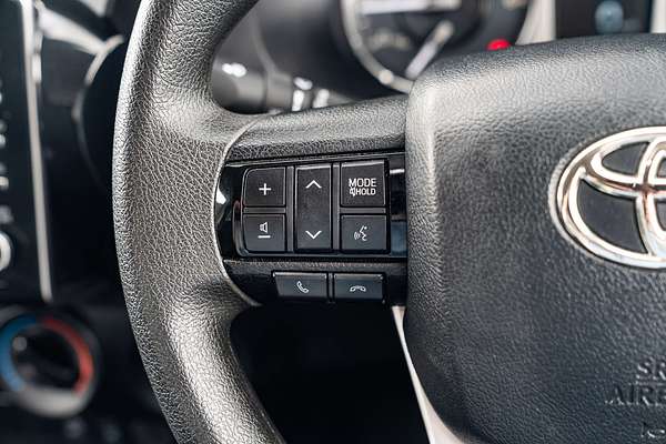 2022 Toyota Hilux SR GUN126R 4X4