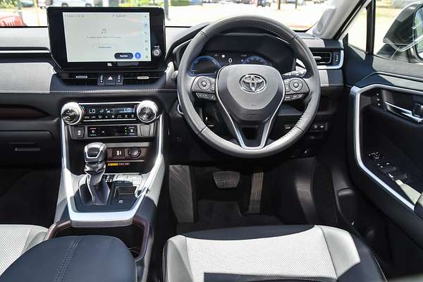 2024 Toyota RAV4 Cruiser AXAH52R