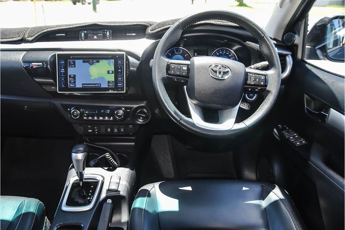 2019 Toyota Hilux SR5 GUN126R