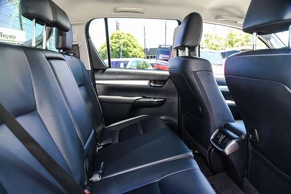 2019 Toyota Hilux SR5 GUN126R